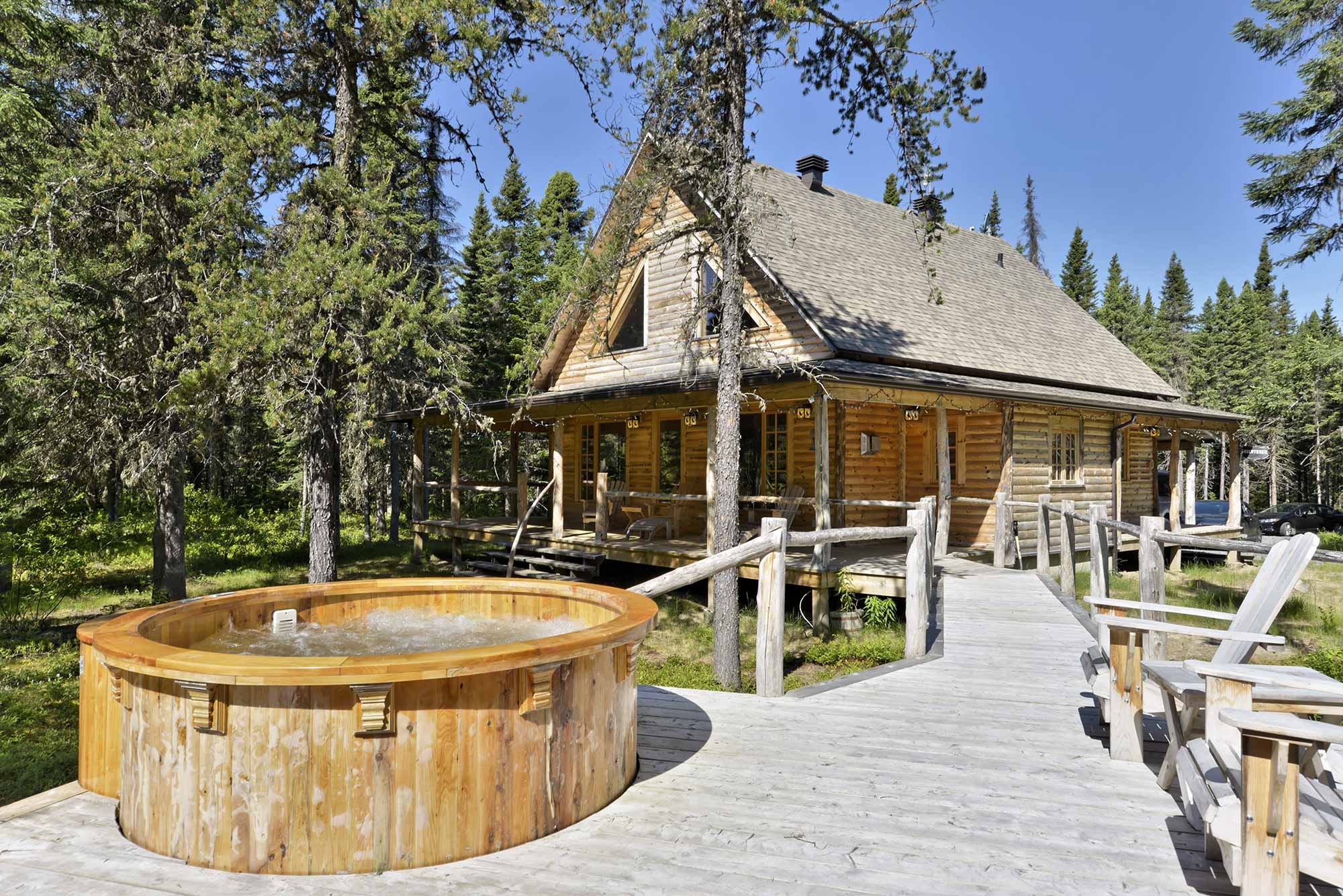 Chalet à louer en bois rond dans Charlevoix avec spa